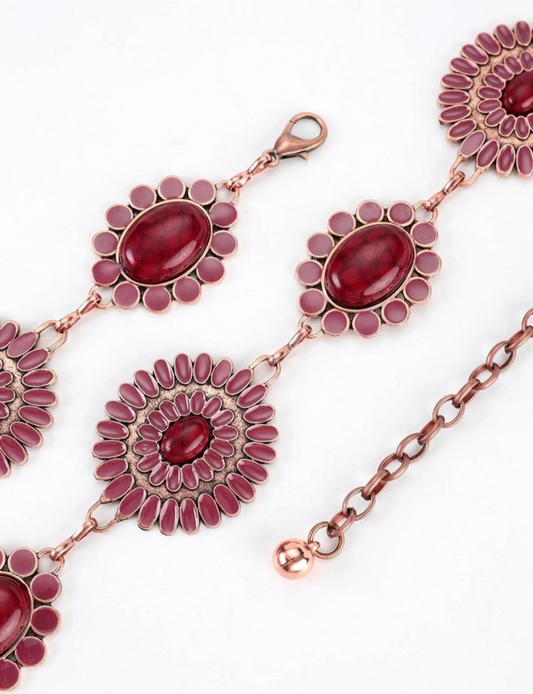Western Baddie Chain Belt
